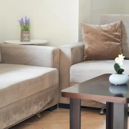 Waterside Apartman *