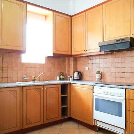 Waterside Apartman *