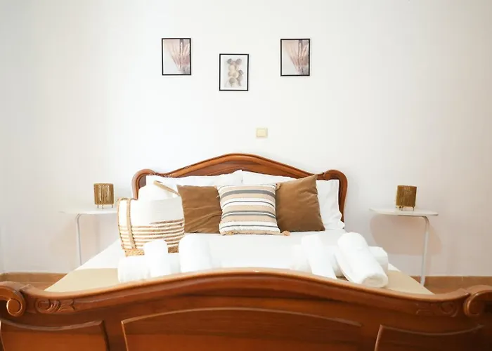 Waterside * Sarandë